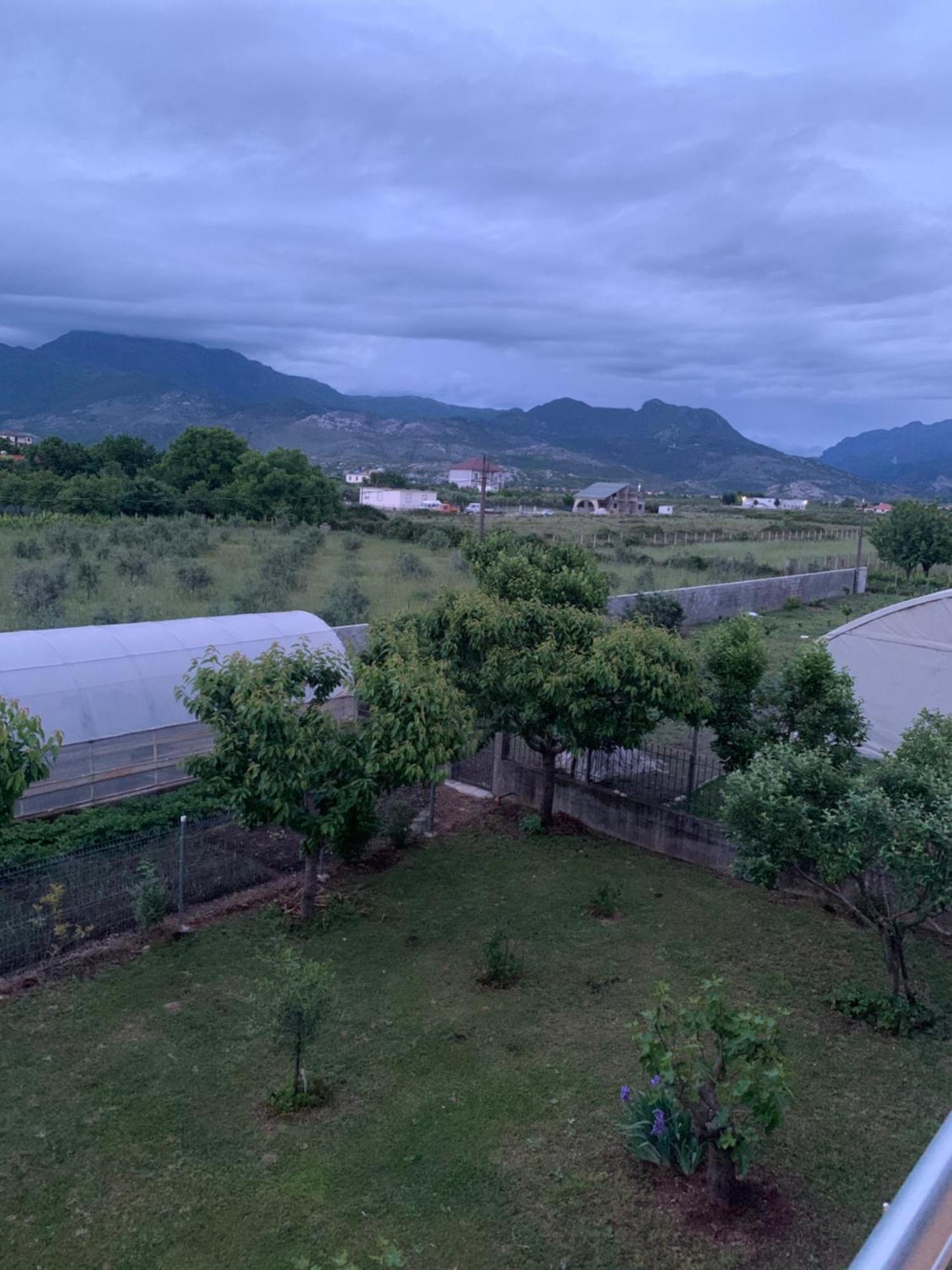 Hotel Villa Linda Shkodra Kültér fotó